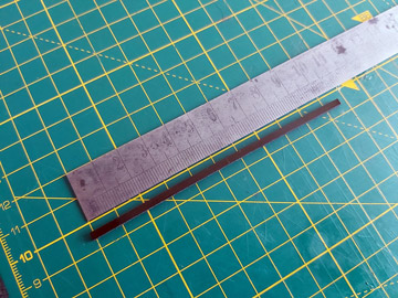 Photo of the cut rubber strip