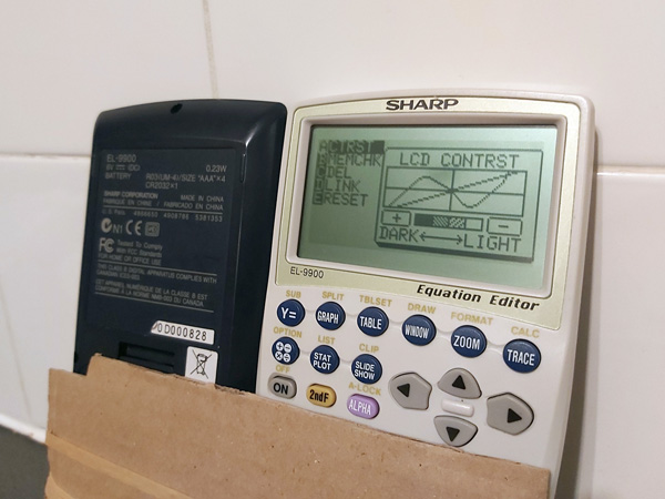 Photo of an EL-9900 with the LCD fully working